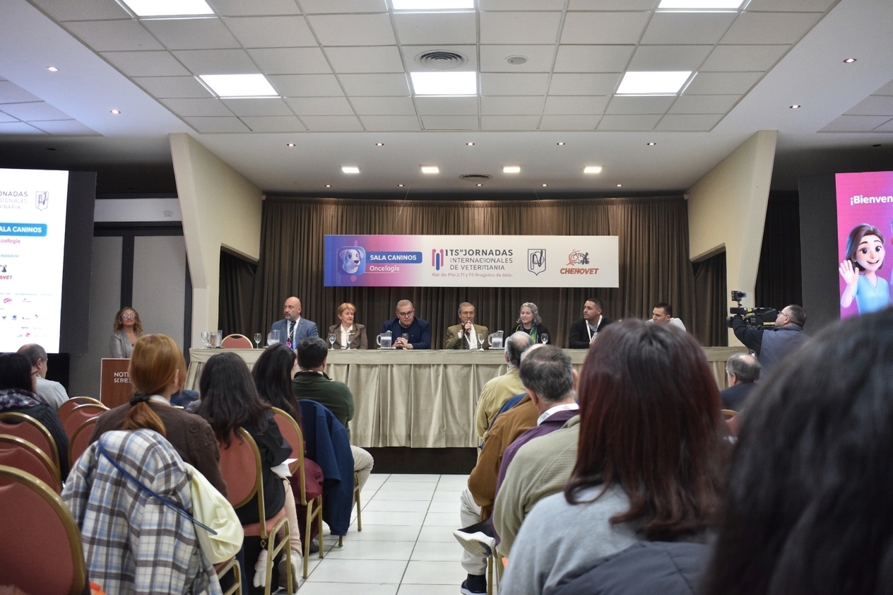 MÁS DE 700 PROFESIONALES PARTICIPARON DE LAS JORNADAS